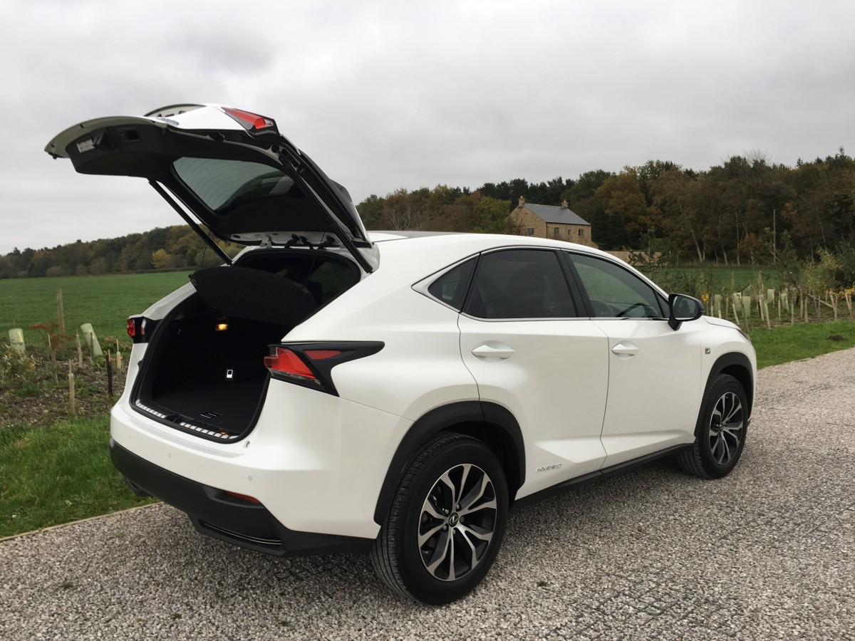 harrogate-blogger-harrogate-mama-harrogate-mama-blog-lexus-nx-300-f-sport-review-yorkshire-blogger-harrogate-mama-blogimg_3907